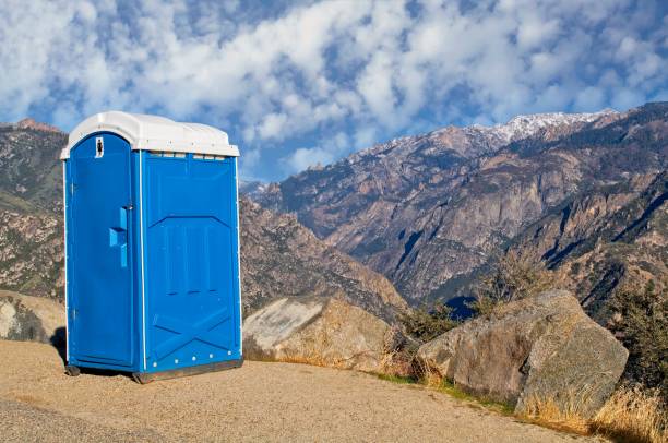 Best Luxury portable toilet rental  in Danielson, CT